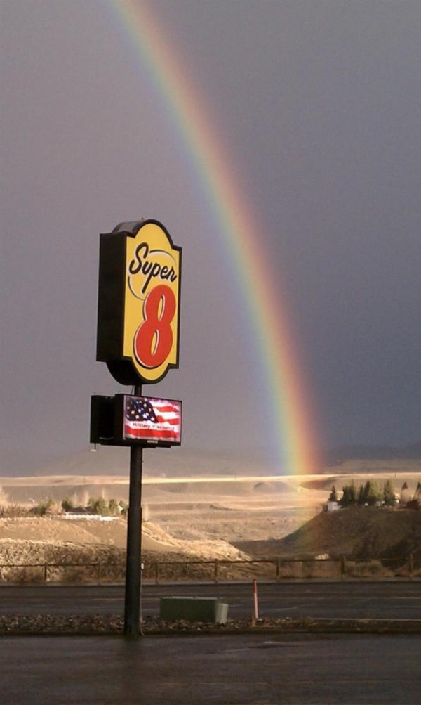 Super 8 by Wyndham Cody image 30